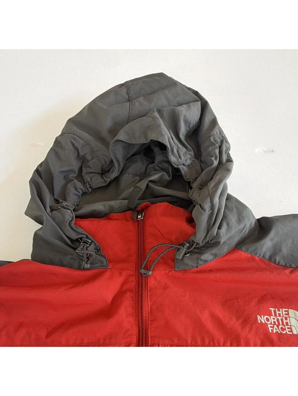 The North Face Men's Red Gray Hooded Full Zip Rain Jacket XL